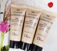 Dior凝脂無(wú)瑕防護(hù)粉底液020自然色 解析正品批發(fā)的優(yōu)勢(shì)與選購(gòu)指南